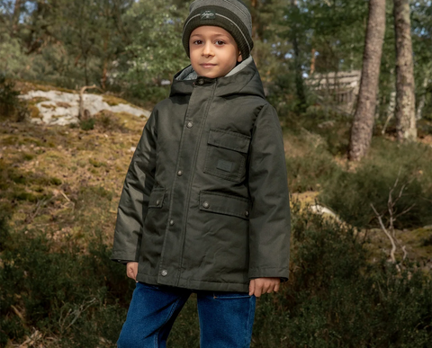Coats & Jackets